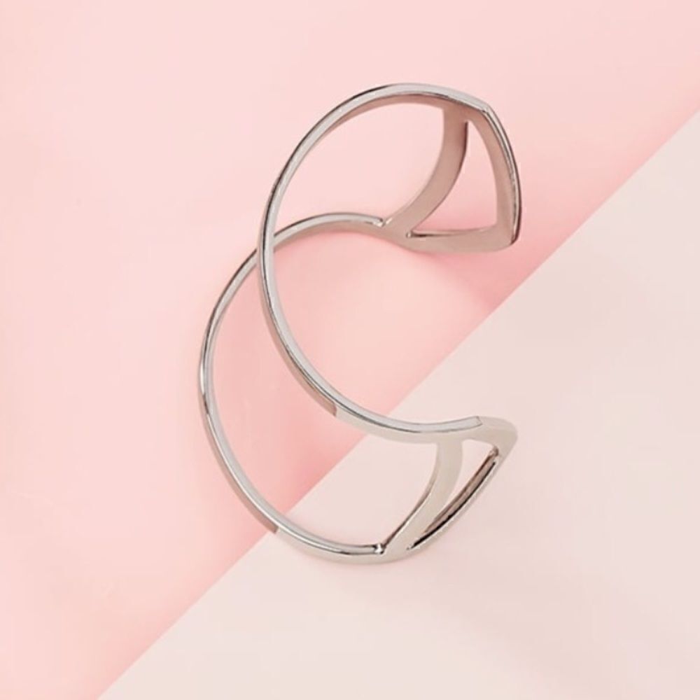 𝅺NEW Jules Smith Jane cuff in silver